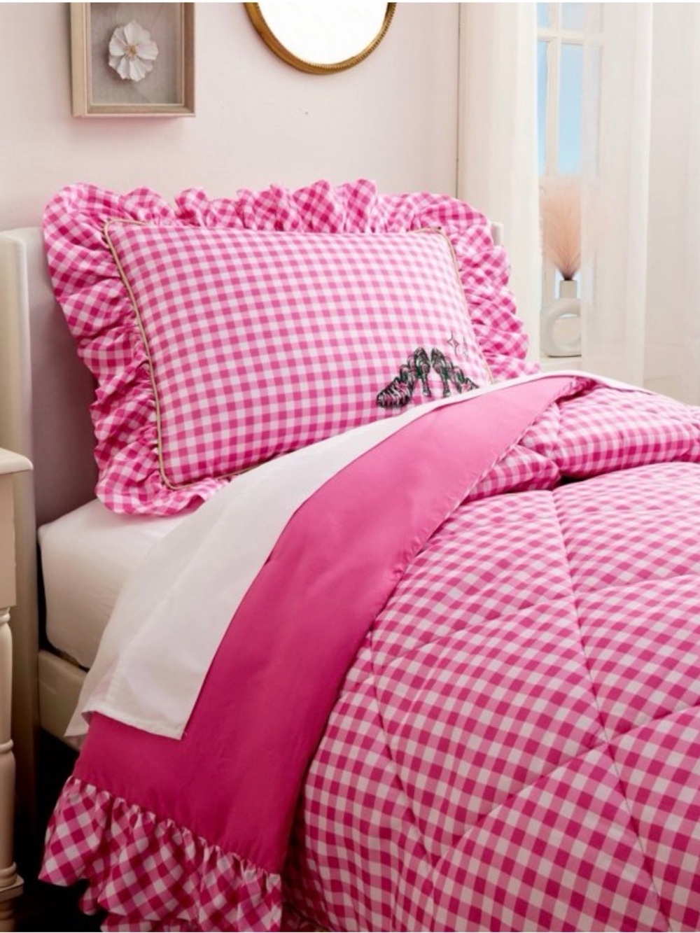 Pink Gingham Ruffle Quilt Set - Charming Check Bedding